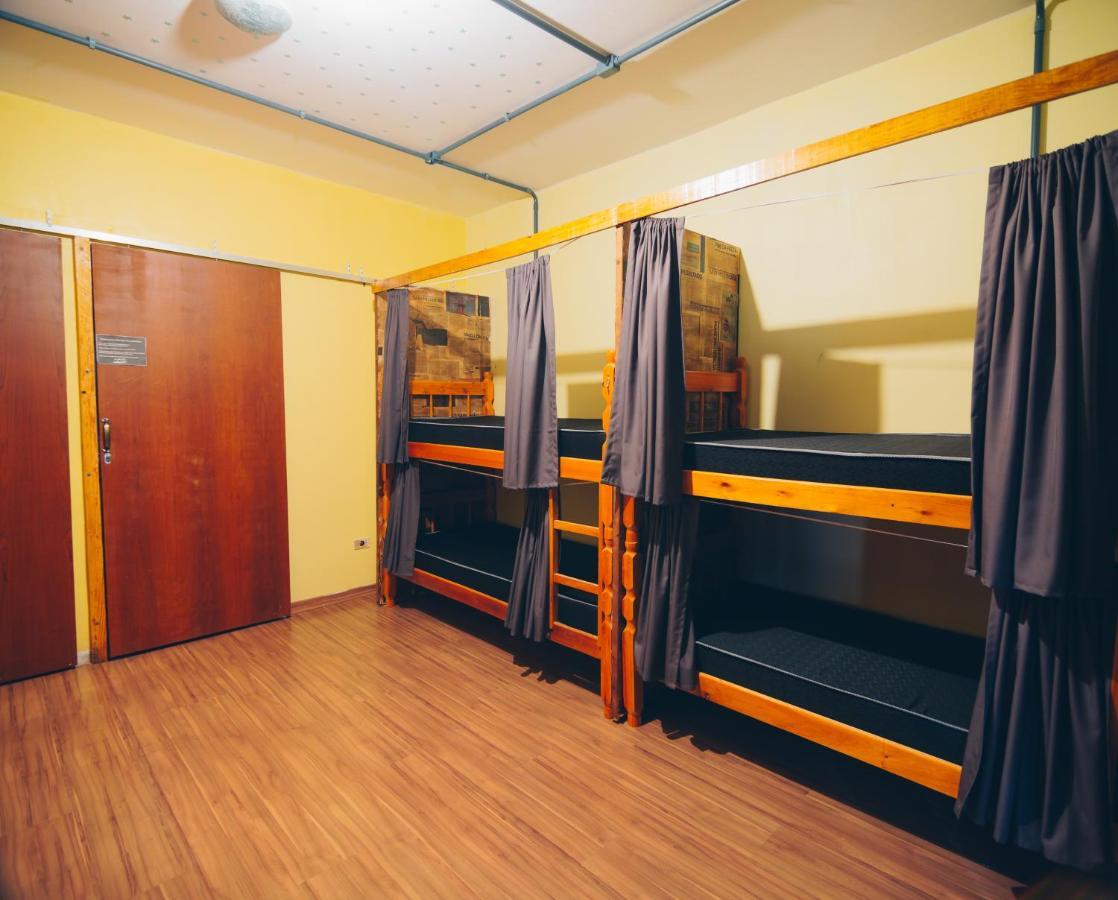 Brazilian Cult Hostel Curitiba Dış mekan fotoğraf